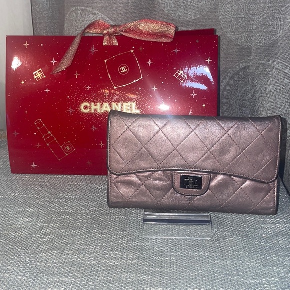Chanel purple and silver irridescent trifold wallet. Serial sticker still Intact - Picture 2 of 7
